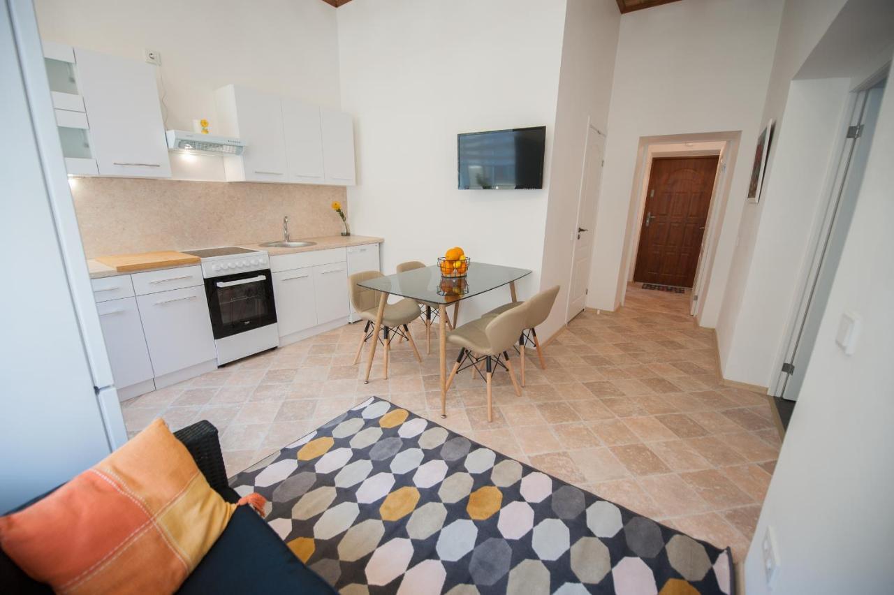 Romantic New 2 Bedroom Vilnius Best Location 외부 사진